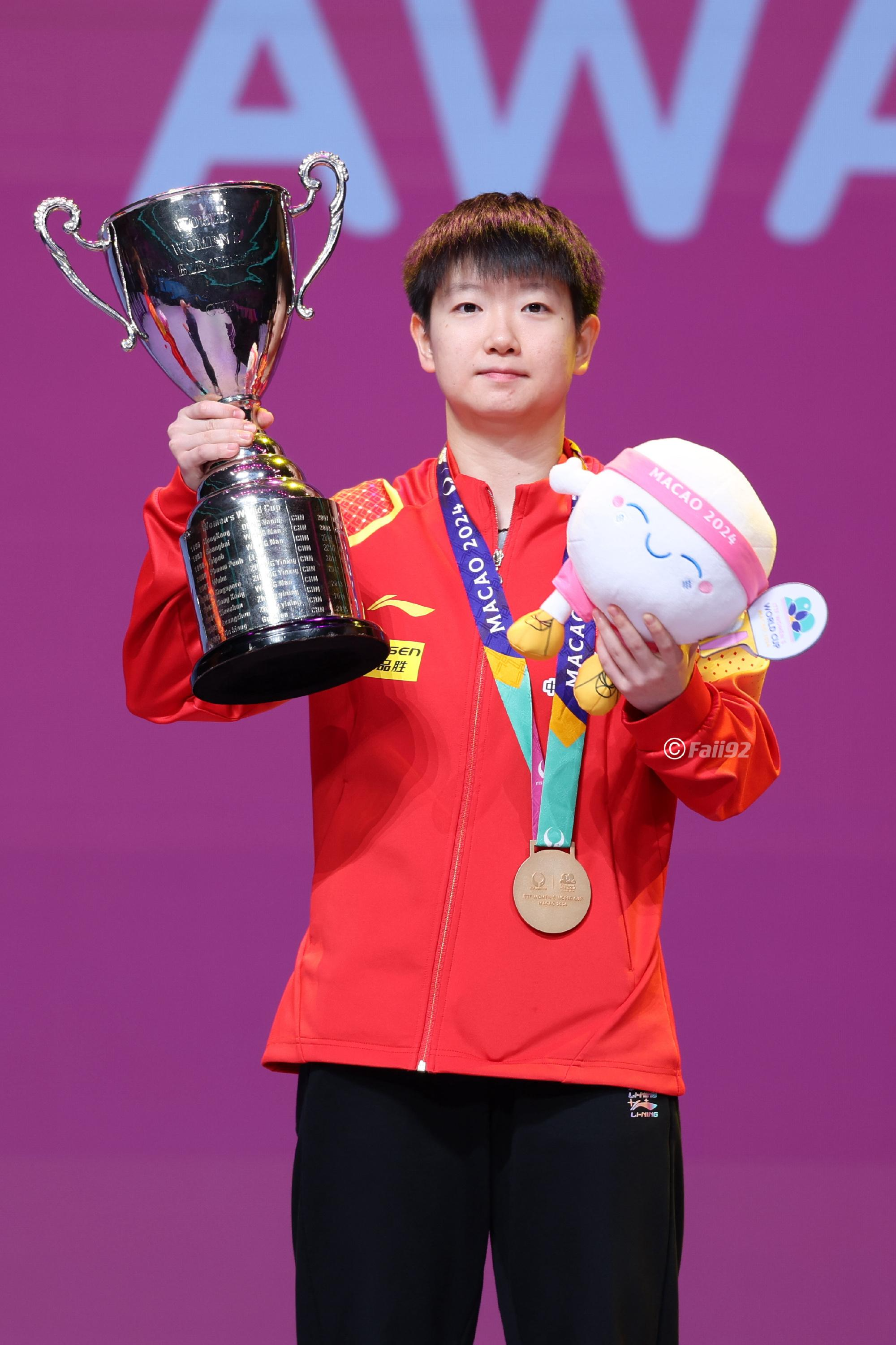 新加坡运动员勇夺奖牌,表现亮眼 新加坡运动员勇夺奖牌,表现亮眼