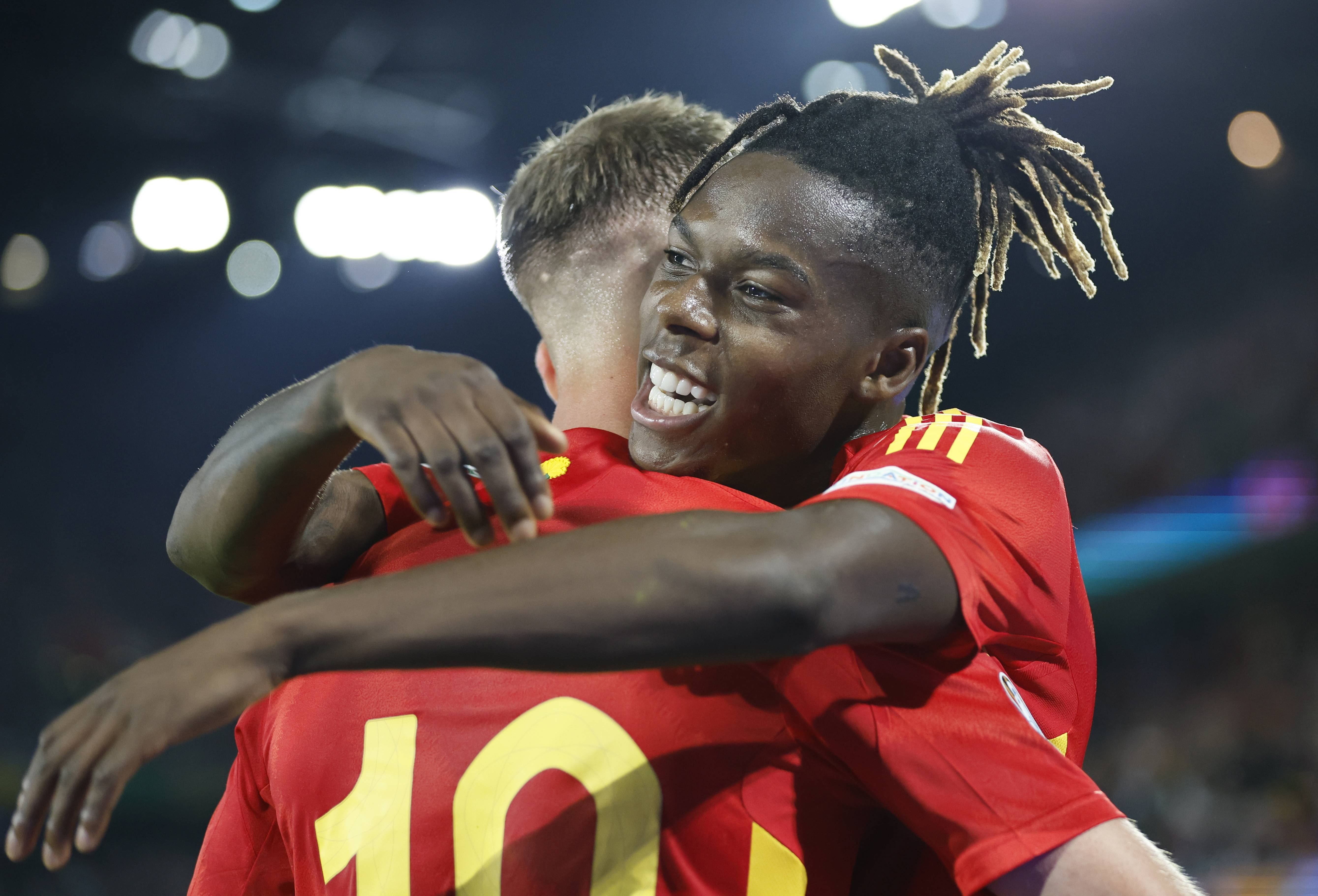 西班牙队陷入困境,面临挑战 西班牙队陷入困境,面临挑战