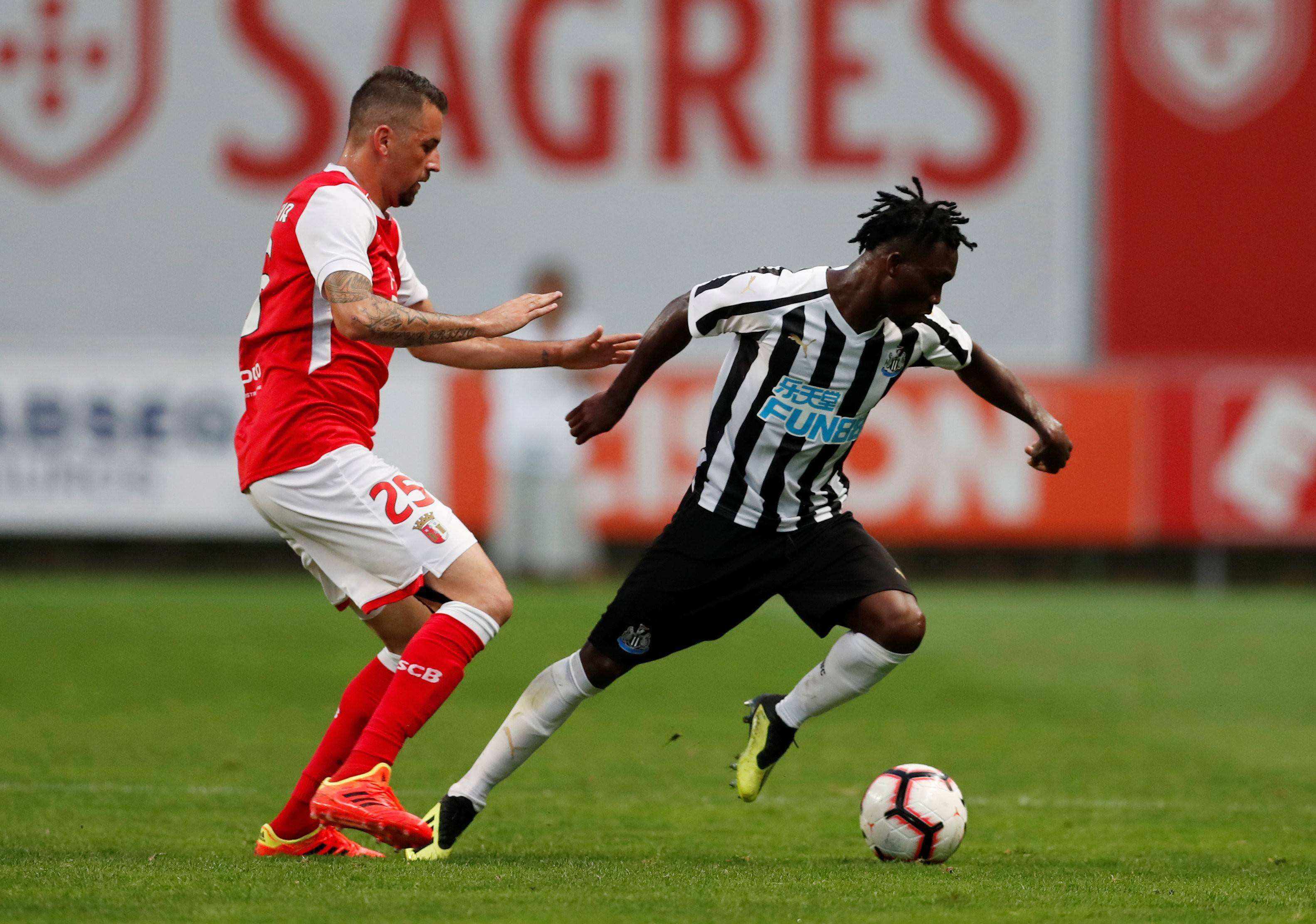 摩纳哥客场击败里尔,取得胜利 摩纳哥客场击败里尔,取得胜利