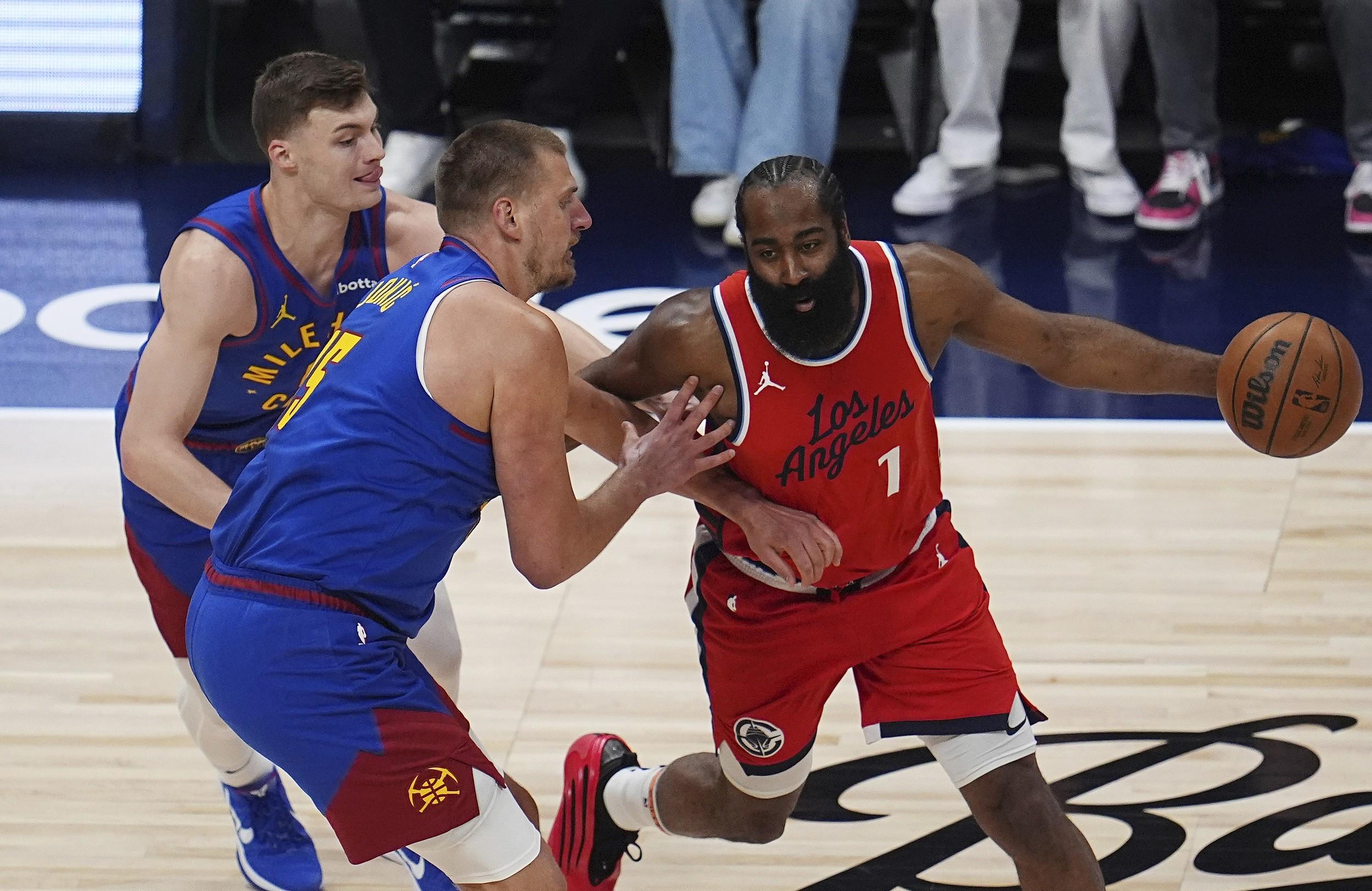 关于步行者胜过太阳,稳居东部前八的信息 关于步行者胜过太阳,稳居东部前八的信息