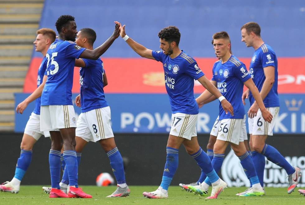 斯旺西联盟作战,迎战莱切城 斯旺西联盟作战,迎战莱切城