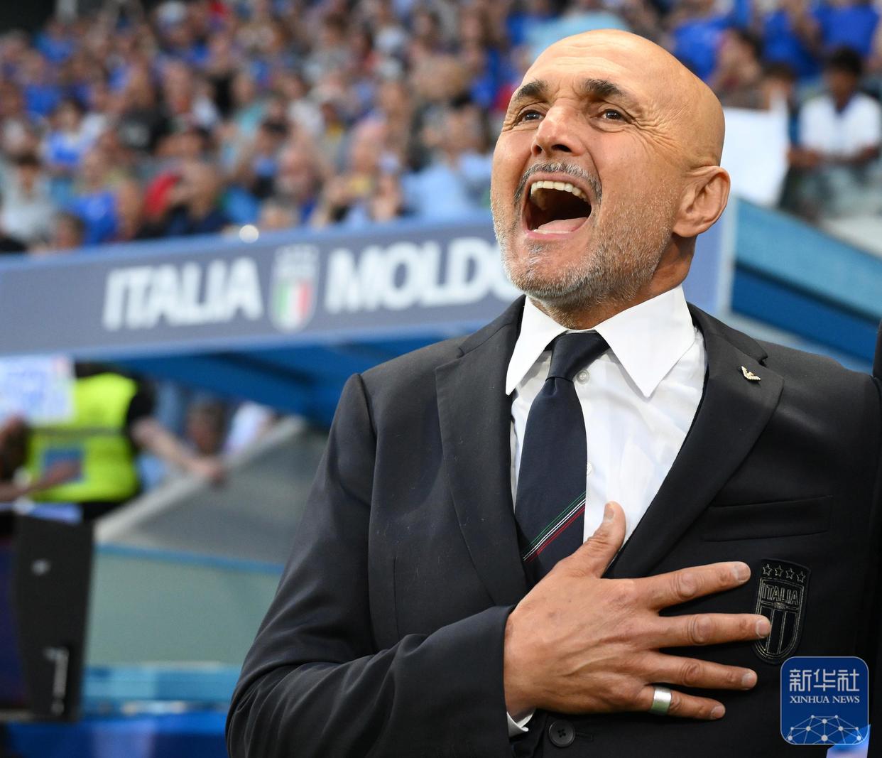 意大利足球联赛的战绩谁将夺得头筹? 意大利足球联赛的战绩谁将夺得头筹?