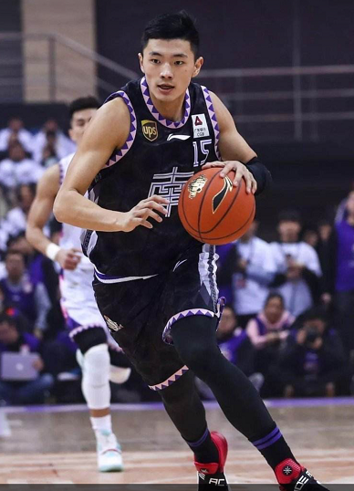 福建队在比赛中表现抢眼，取得胜利