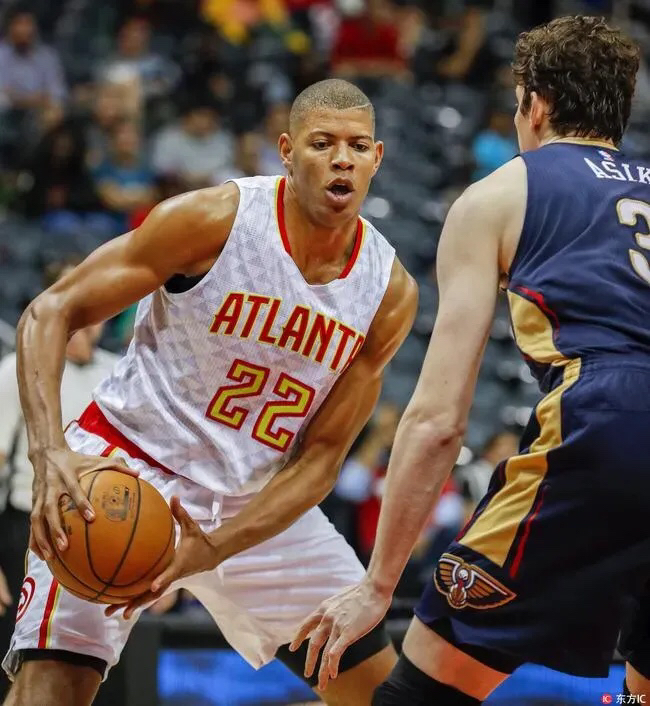 包含安哥拉篮球聚焦：豪取胜利谁能夺冠的词条