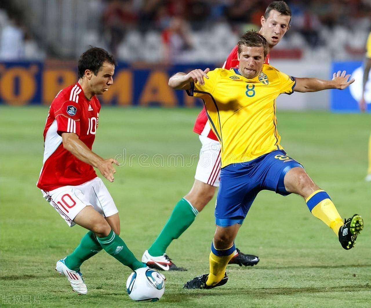 aoa体育体育网页版登录入口-包含波兰队主场战胜奥地利，欧预赛成绩喜人的词条