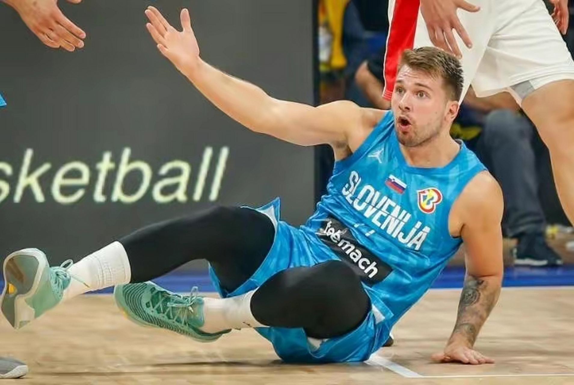 aoa体育体育平台-包含斯洛文尼亚队客场大胜立陶宛，喜迎胜利的词条