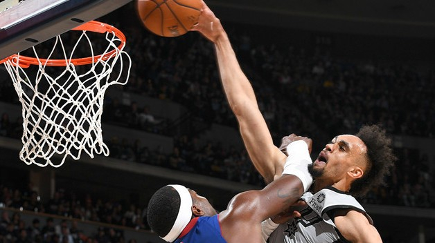 aoa体育体育官方登录入口-贵州队客场告捷，抢占季后赛资格